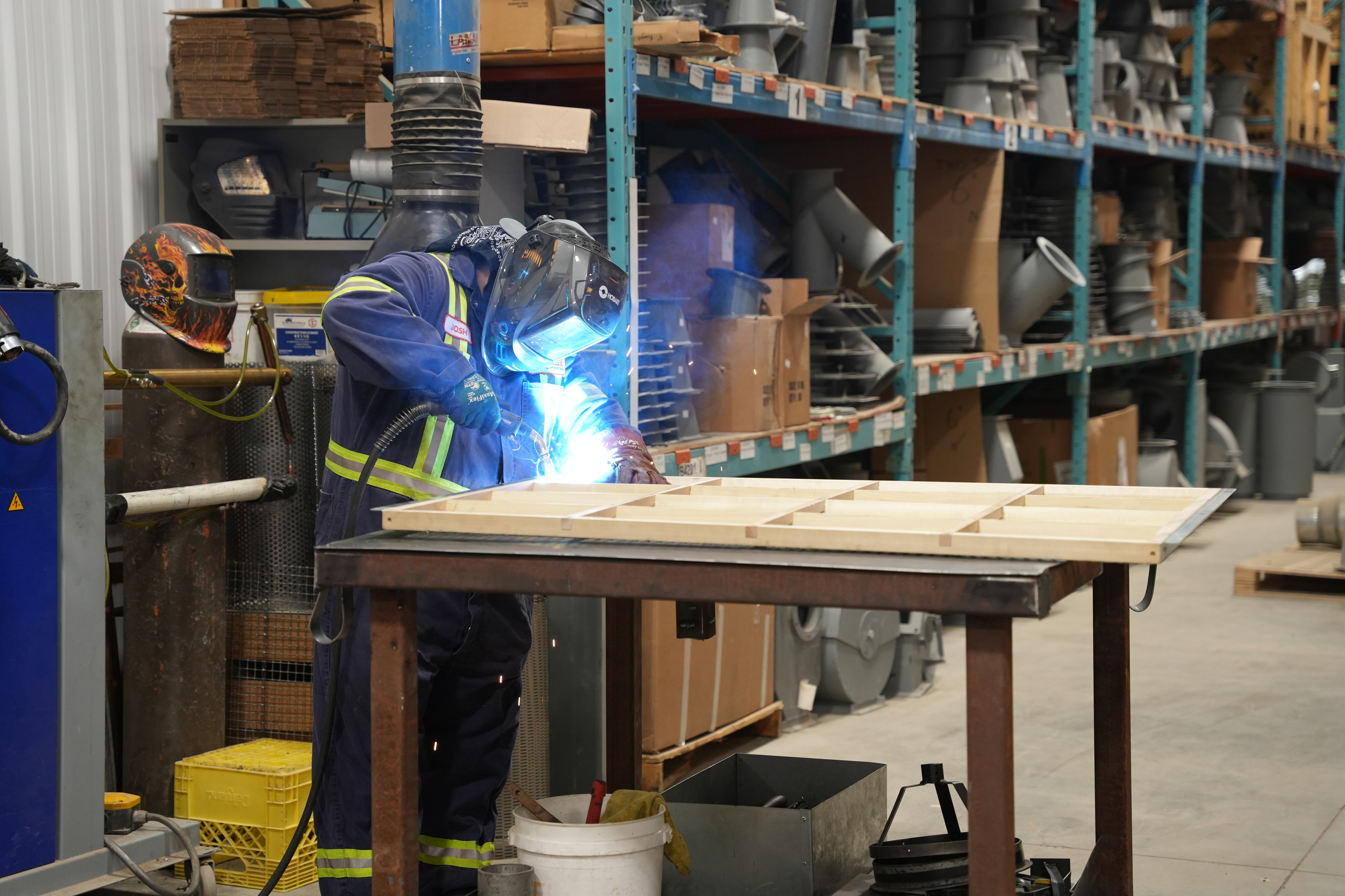Josh, Screen Manufacturer
